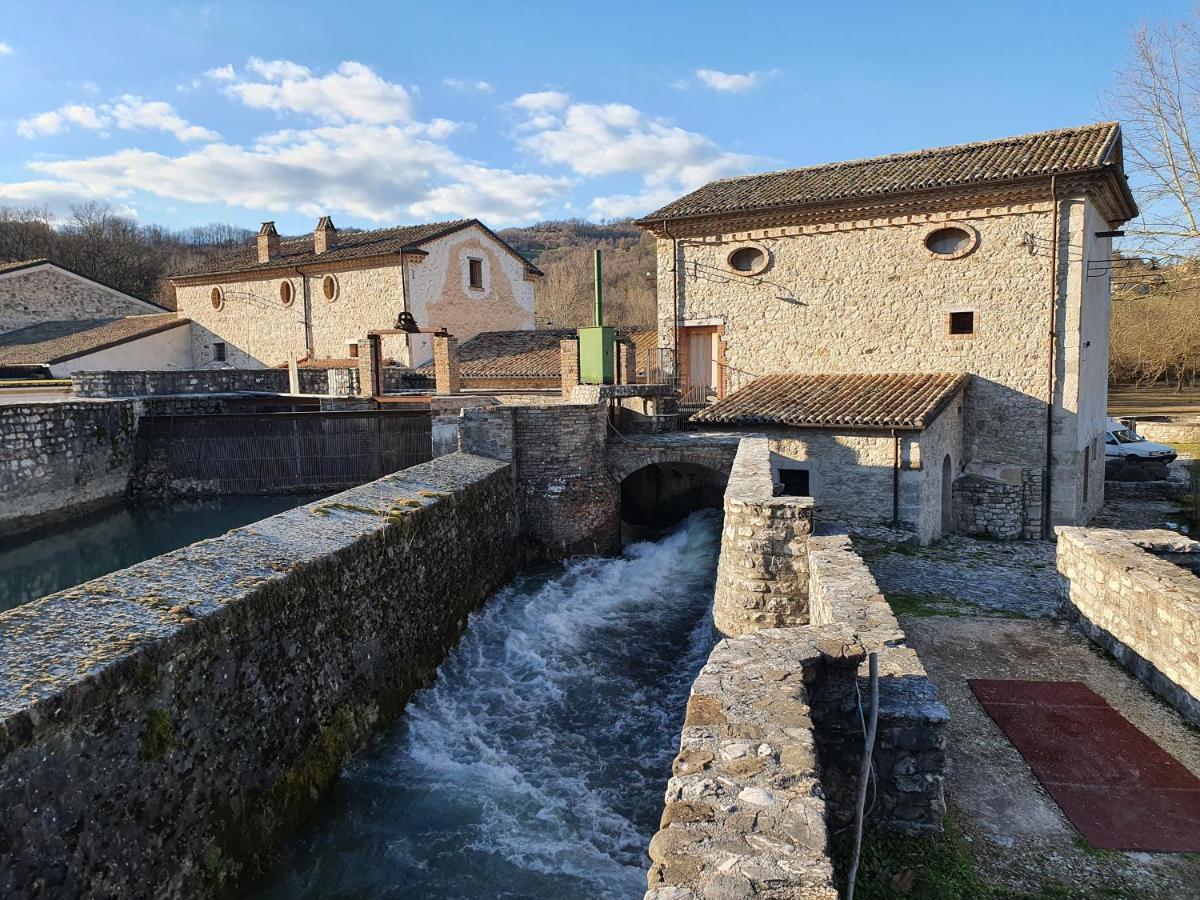 Albergo Diffuso La Piana Dei Mulini Colle d'Anchise Exterior foto