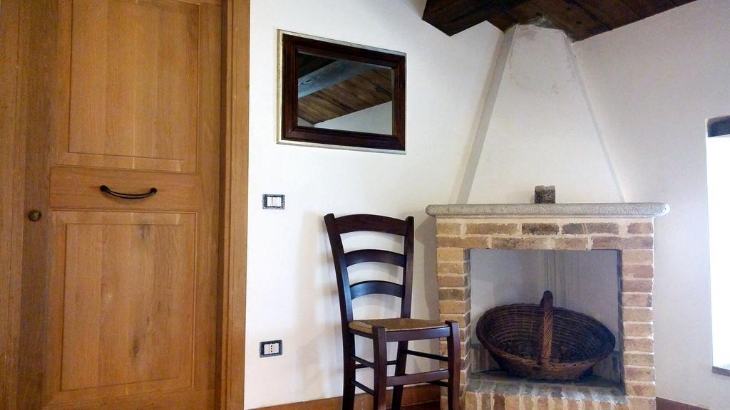 Albergo Diffuso La Piana Dei Mulini Colle d'Anchise Exterior foto